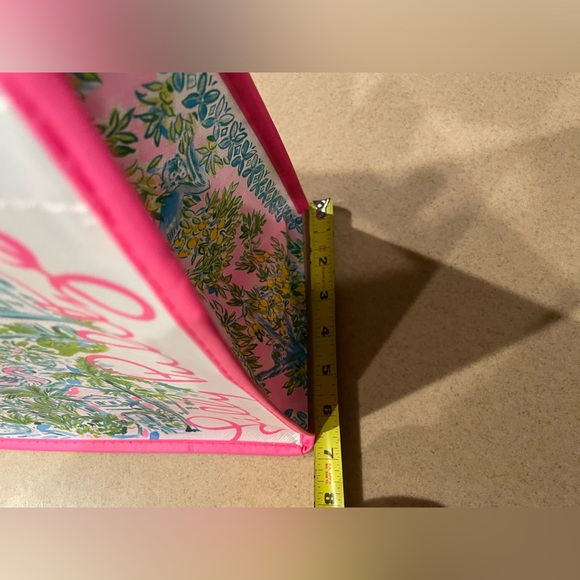 New, Lily Pulitzer Tote - Picture 2 of 4